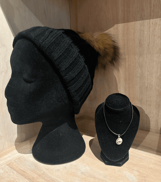 Hovedbilde Smykke og lue